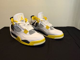 Vivid Sulfur Jordan 4