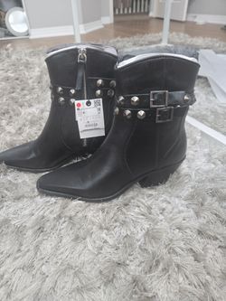 Brand new zara boots