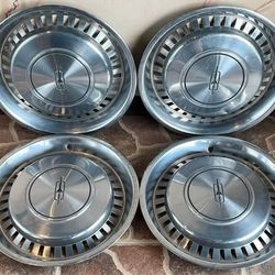 Vintage 4pc Set 70's Oldsmobile 88 Deluxe 15" Hubcap Wheel Covers