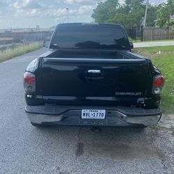 Black steps as regular cab pick up
