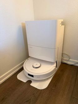 Roborock Q Revo Robot Vacuum & Mop with Auto-Empty Dock