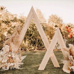 Triangle Arch