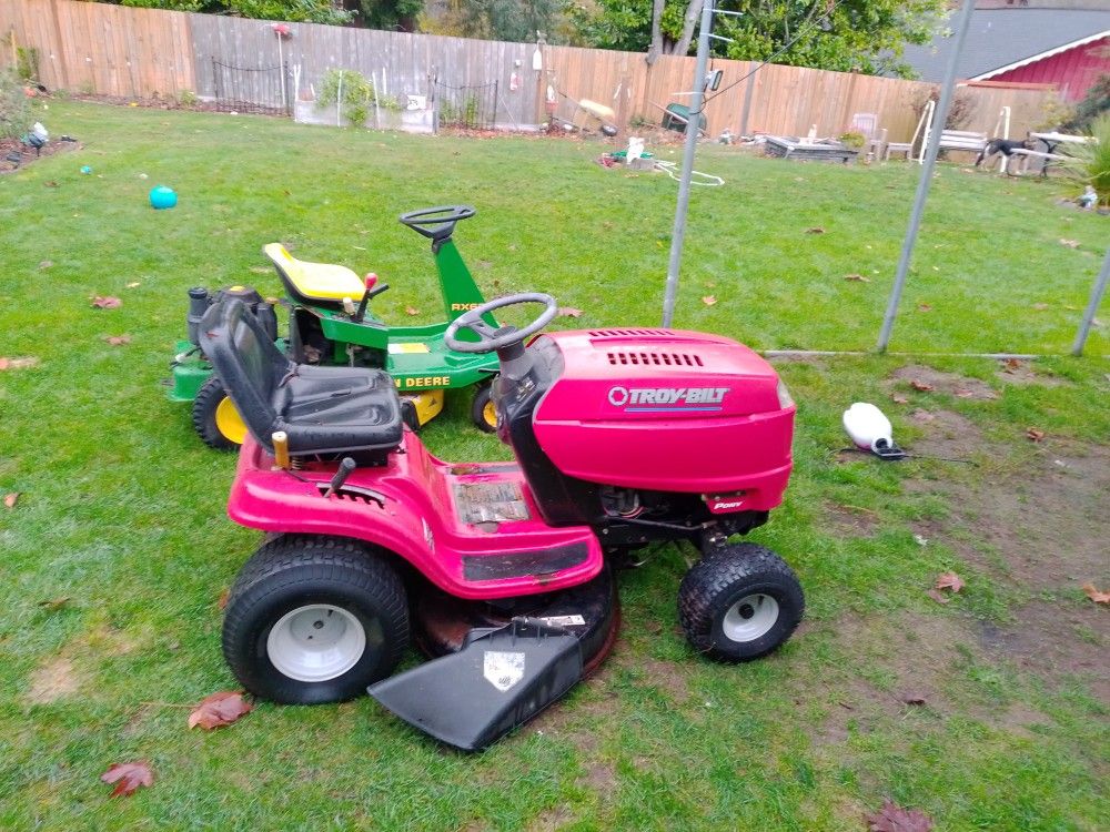 Troy-Bilt Riding Lawn Mower