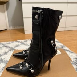 Black Stiletto boots 