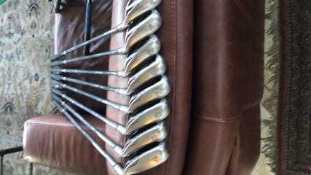 Callaway Diablo Edge RH Irons 4-PW,AW Steel Uniflex Regular Shafts