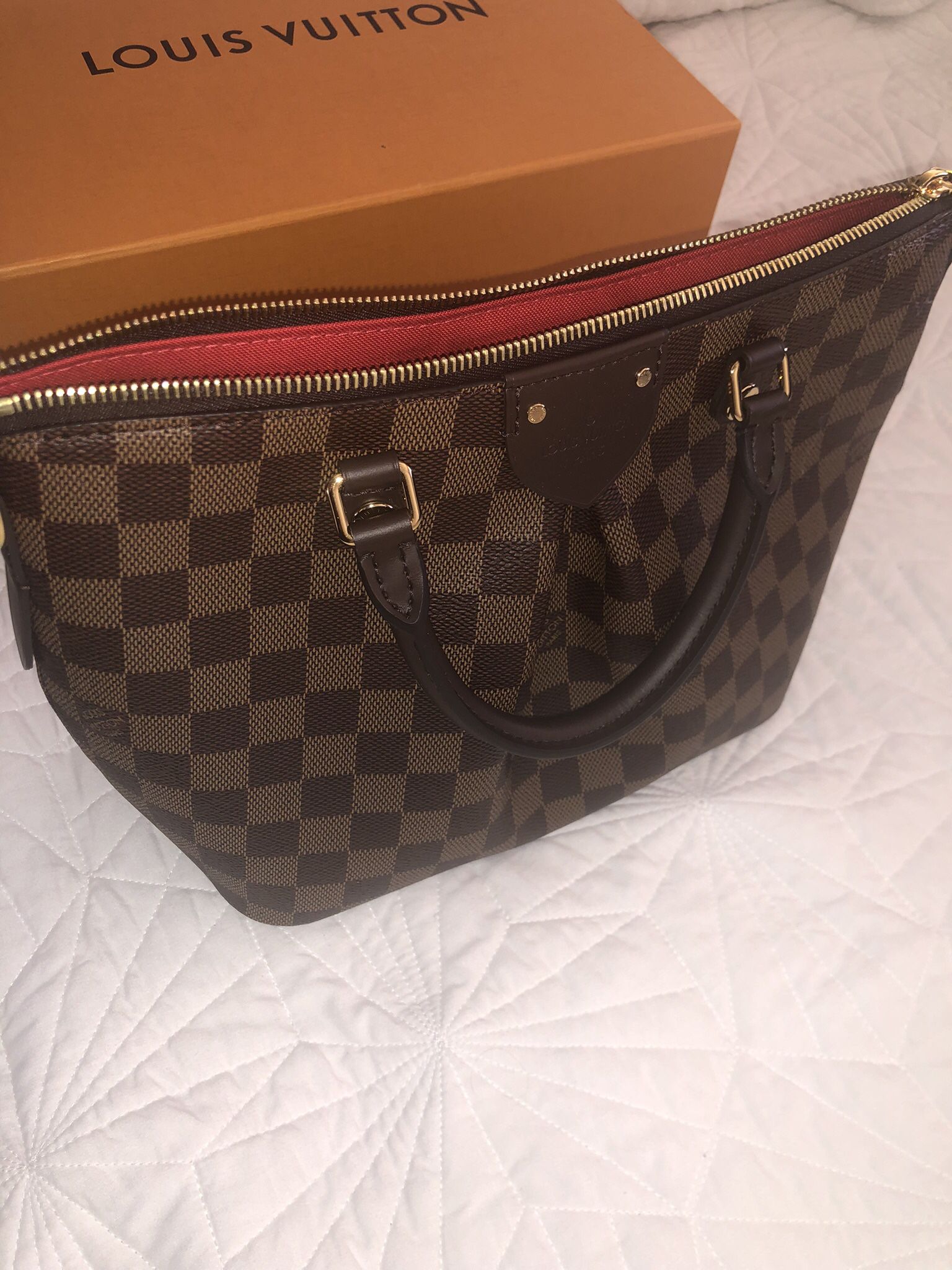 Louis Vuitton pM Sienna Purse Crossbody for Sale in Jamul, CA - OfferUp