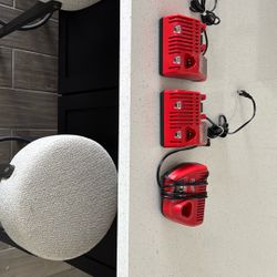 Milwaukee Charging Stations