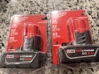 2 Pack Milwaukee Battery 3.0 M12