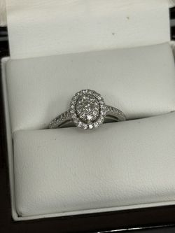 14 KARAT GOLD RING WITH .45c DIAMONDS