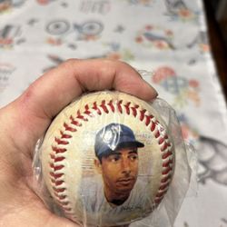 JOE DIMAGGIO Limited Edition Fotoball - New York Yankees