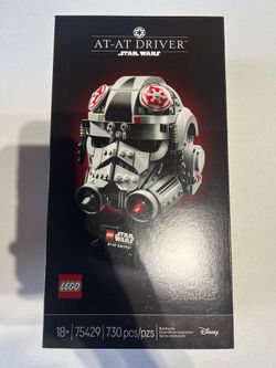 LEGO Star Wars: At-At Driver Helmet (75429)
