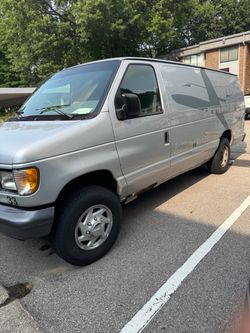 2000 Ford E-350