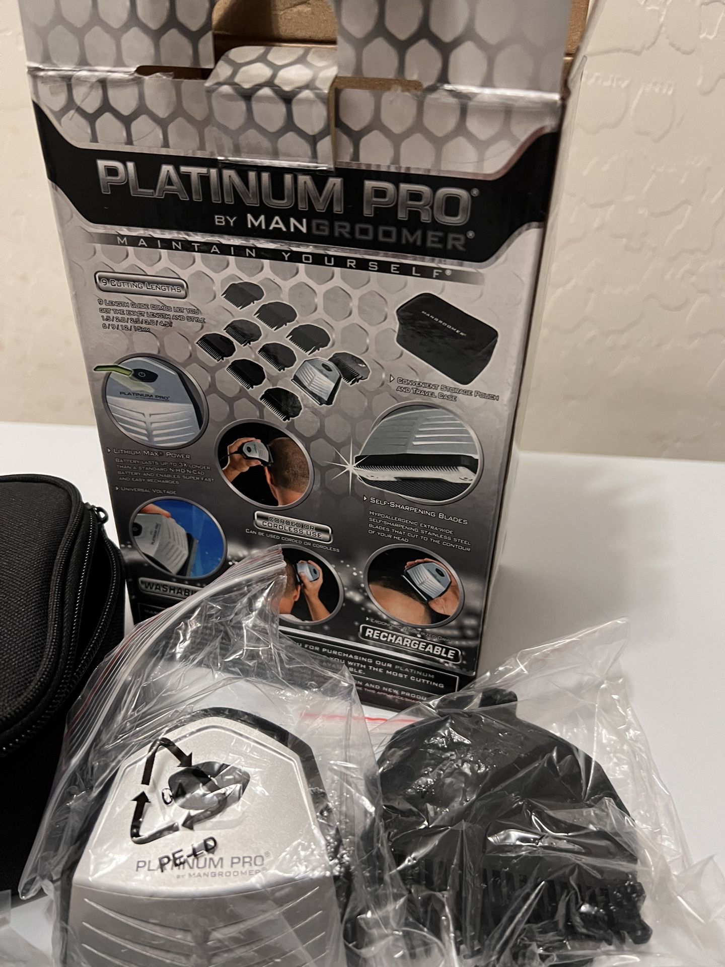MANGROOMER - PLATINUM PRO New Self-Haircut Kit and Advanced Hair Clippers with Lithium Max Battery, 9 Length Guards and Included Bonus Storage Case,