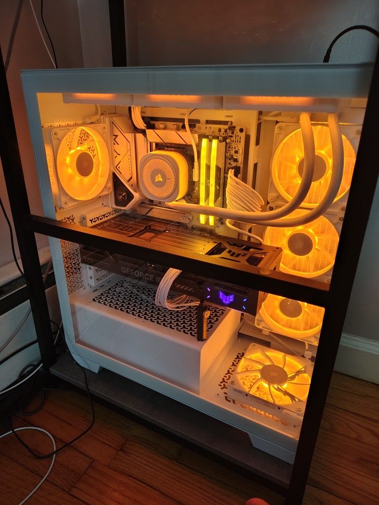 Gaming Computer RTX 5070