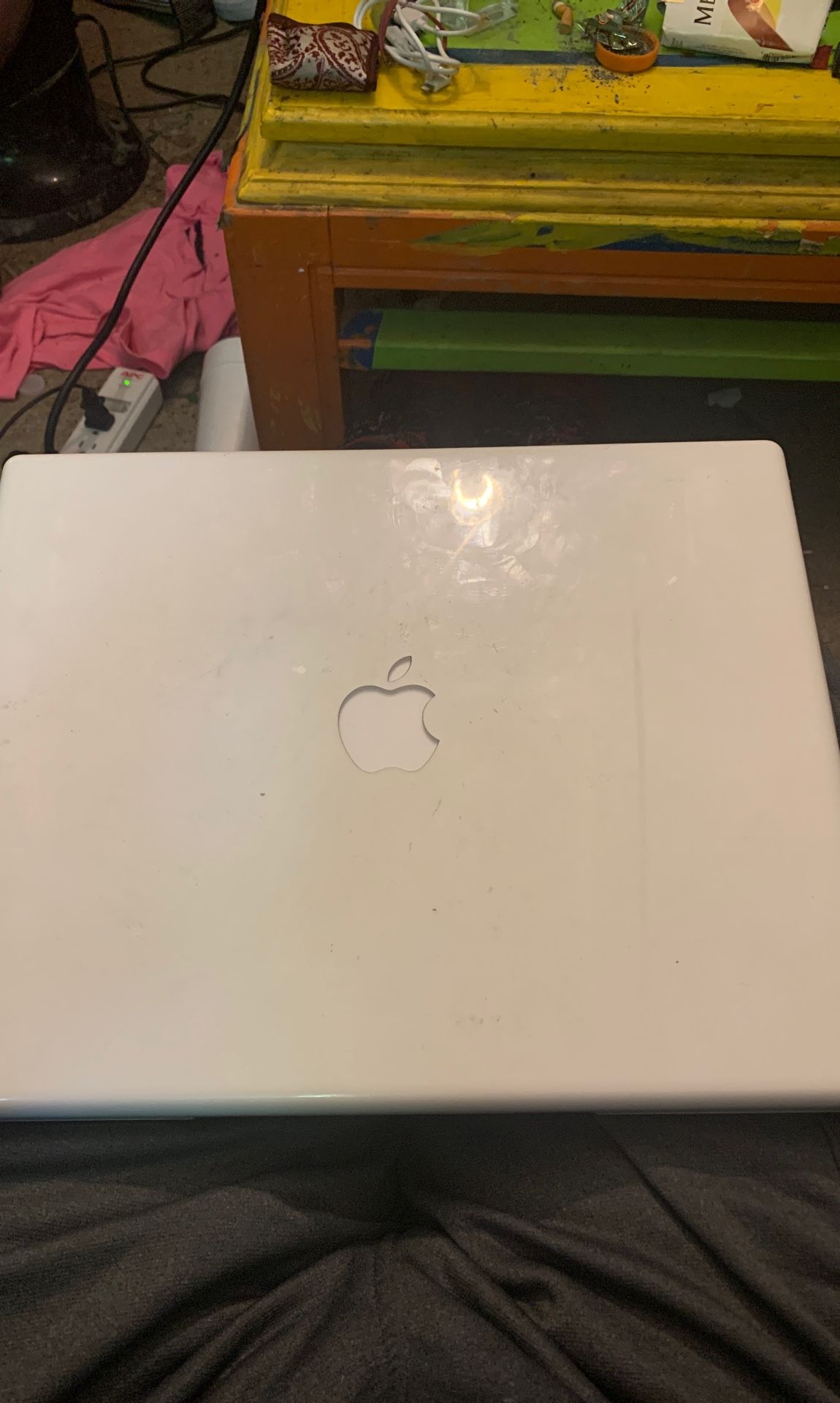 Apple Mac iBook G4