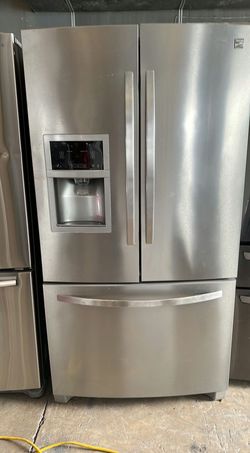 Stainless Steel French Door Fridge with Ice Maker