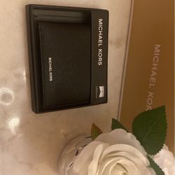 Authentic Michael Kors Saffiano Leather Men’s Billfold Wallet 