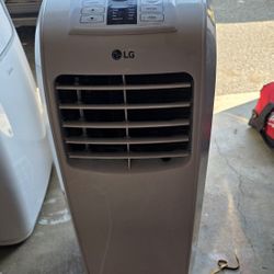 LG LP0815WNR 8,000 BTU Portable Air Conditioner