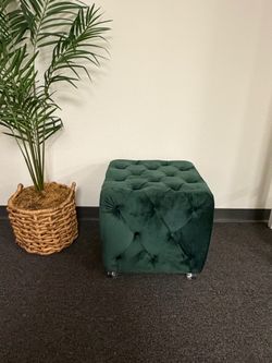 Velvet ottoman