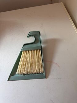 Vtg Kellog Quality Hanging Eidk Broom & Dust Pan made in USA OBO