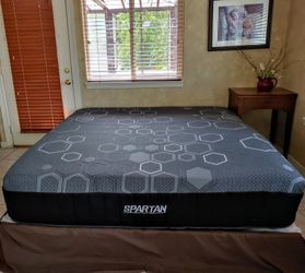 Spartan, Queen, Firmness: Soft Like New, Excellent Condition