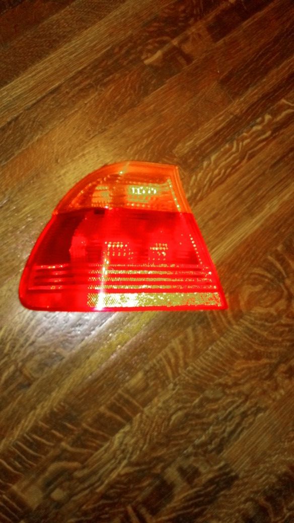 E46 left tail light 15