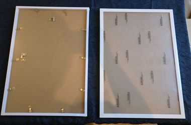 13x19 white picture frames. Set of 2