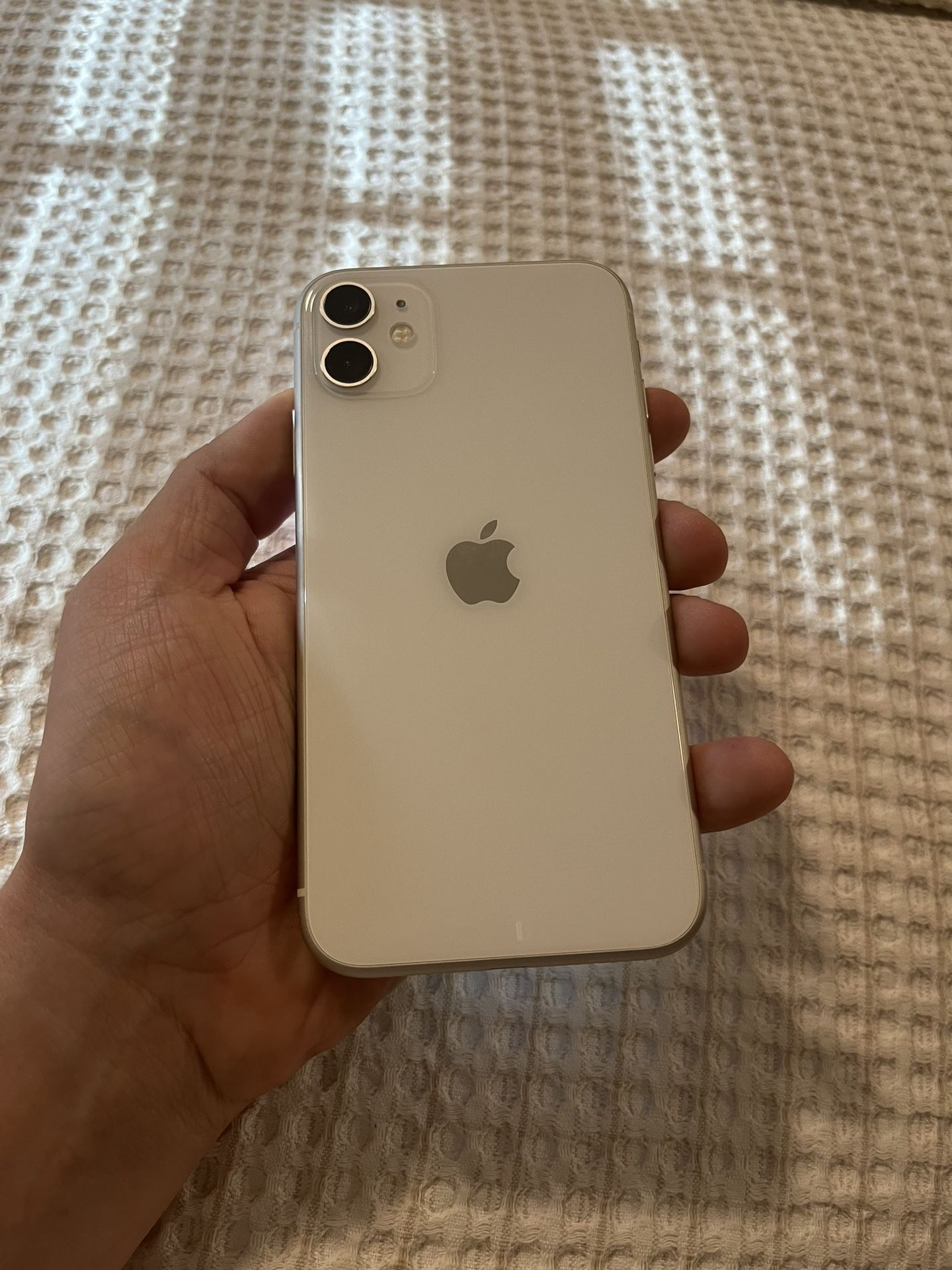 Apple iPhone 11 64gb White Unlocked Any Sim