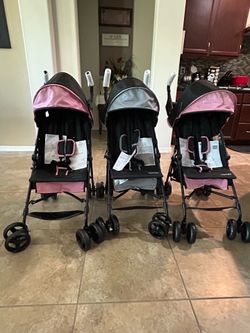 ONLY $35 EACH: 3-3D Mini Convenience Stroller - Lightweight Stroller with Compact Fold