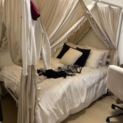 Princess Canopy Style Bed