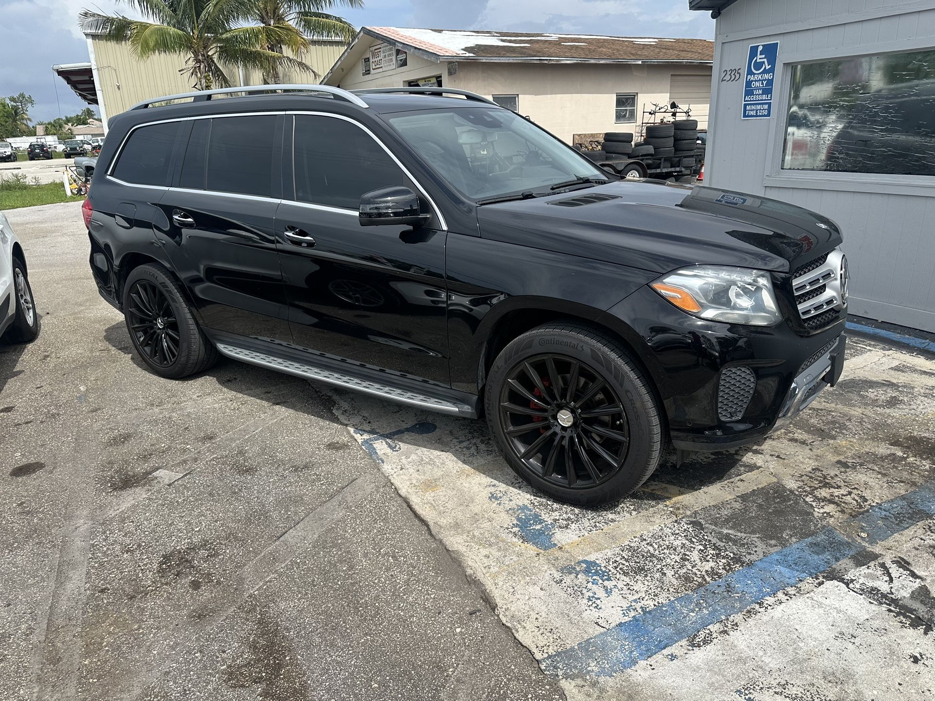2017 Mercedes-Benz GLS 450