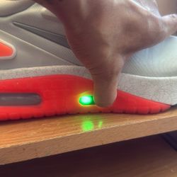 Nike adapt auto max size 11 Marty McFly, running shoes adjustable lacing- just charged all the way up