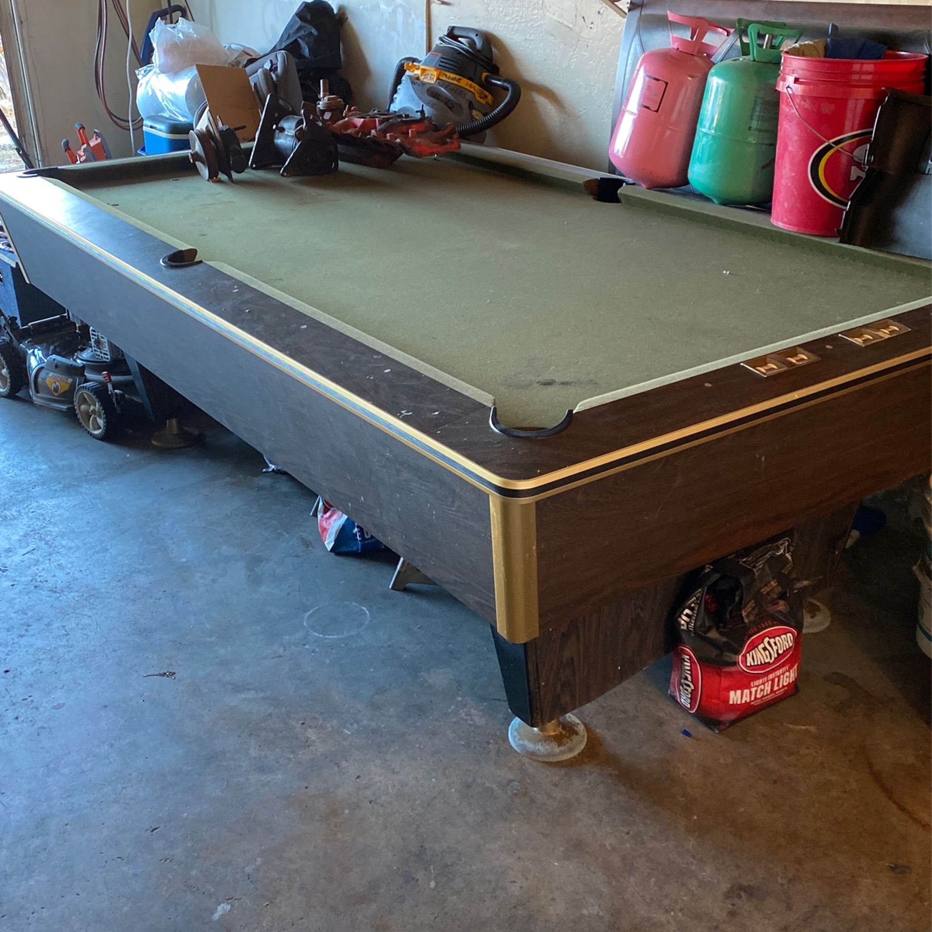 Free pool table Real Table 9ft Long Over 600 Pounds