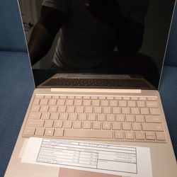 Microsoft - Surface Laptop Go - 12.4" Touch-Screen - Intel 10th Generation Core i5 - 8GB Memory - 128GB Solid State Drive
Model:THH-00035

Like new, B