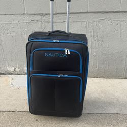 Nautica Expandable Spinner Large Luggage