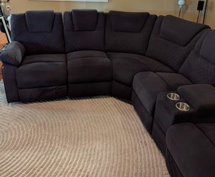 Sectional Couch with 2 recliners & console