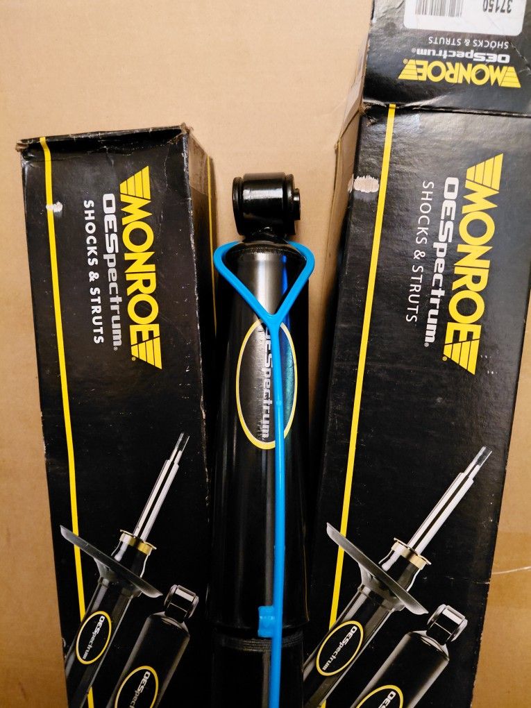 MONROE OESpectrum REAR SHOCKS 99'-06' GMC/CHEVY TRUCK