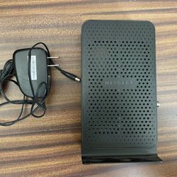 Net gear N300 Wi-Fi Cable Modem Router 