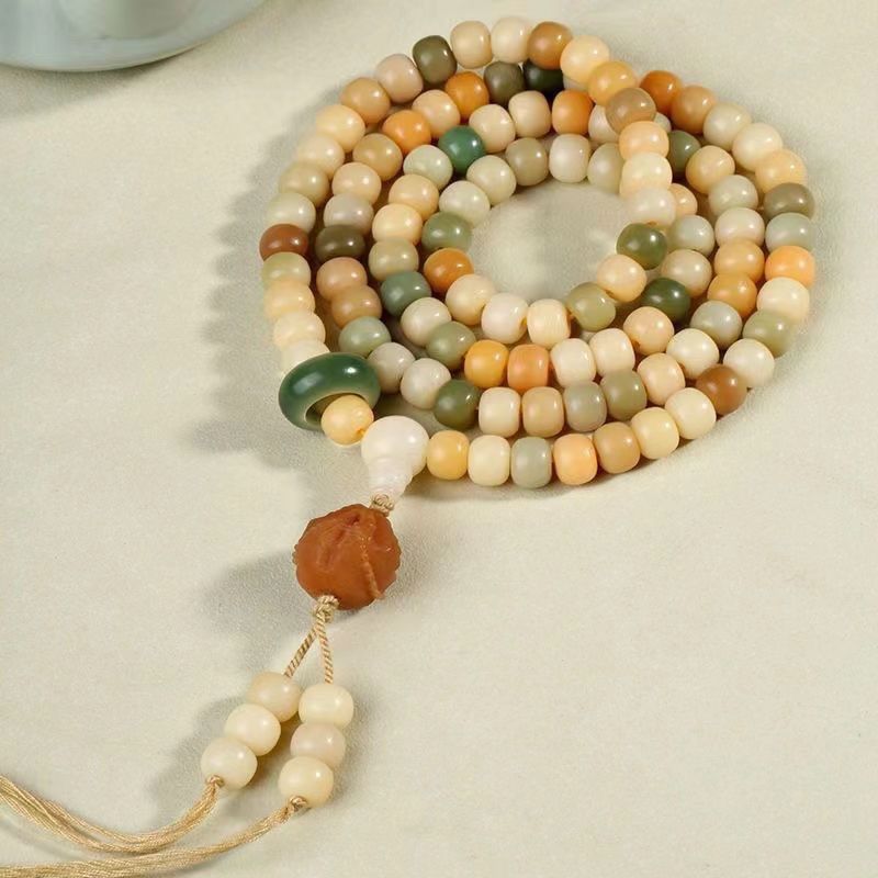 Brand new Bodhi bracelets/wooden bracelets or necklaces/non-metal bracelets or necklaces/Nature color
