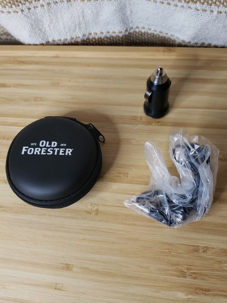 Old Forester Whiskey Earbud Heaphones, 12v Outlet Usb , 3 Inch Black Carrying Case