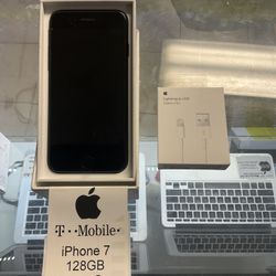 T-mobile iPhone 7 Black 128GB + Charger 