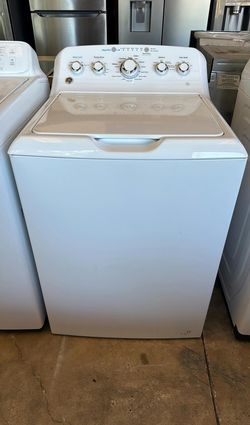 GE Top Load Washer White, LargeCapacity HighEfficiency