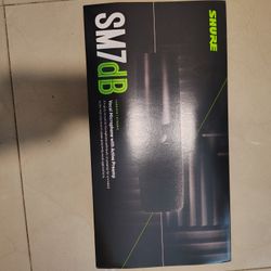 Shure Dynamic Microphone Professional/Streaming/Music/Podcast