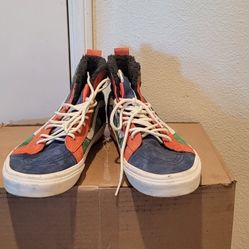 Mens Vans High Top Suede Sherpa Lined Shoes