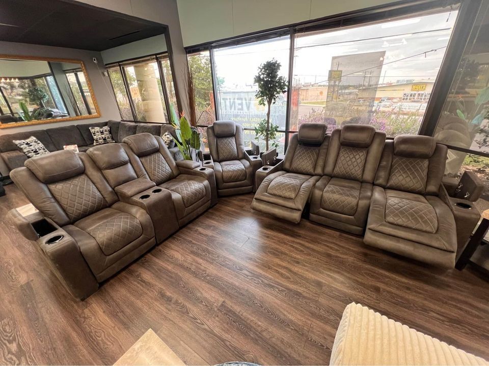 Hyllmont Power Reclining Sofa & Loveseat & Recliner /// Living Room Set // New