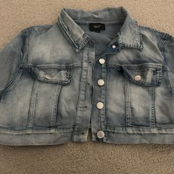 DENIM CROP JACKET • SIZE L