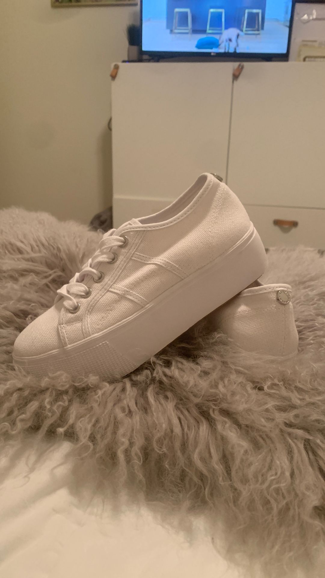 Steve Madden platform white sneakers NEW