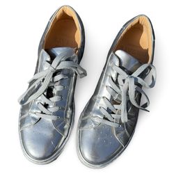 GREATS Brooklyn Brand Italian Leather Silver Sneakers Size 9 