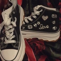 New Size 8 TAXI HIGH TOPS