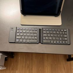 Portable Keyboard Bluetooth